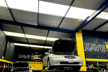 Auto elevado
